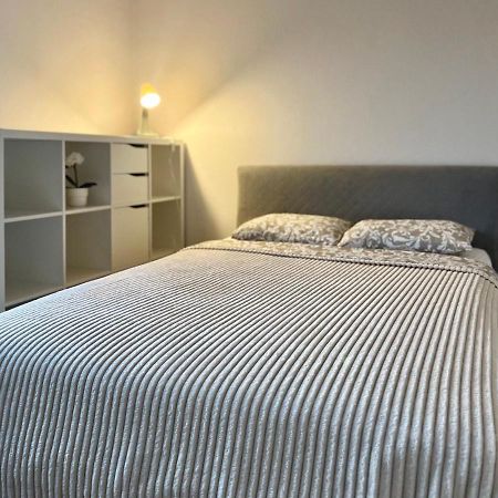 K22 Large Family Apart Komputerowa Warsawa Bagian luar foto